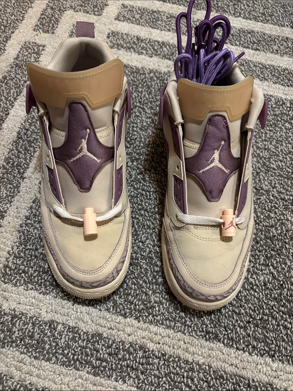 Jordan Kids Cream and Purple High-Top Sneakers